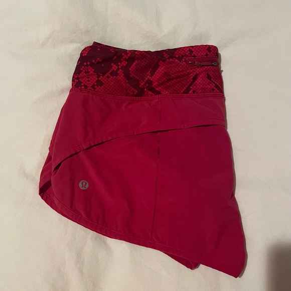 Lululemon Shorts - Picture 3 of 4